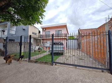 Casa · 159m² · 4 Ambientes · 1 Cochera · Casa en Venta en G. de Laferrere