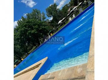 Quinta vacacional · 60m² · 3 Ambientes · 1 Cochera · Venta Casa 4 Amb Jardin - Club Privado en Monte Grande