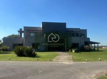 Terreno · 1m² · Lote en La Tacuara Club de Campos - Cañuelas | Anticipo U$s 15.000 y Cuotas | Amenities Premium