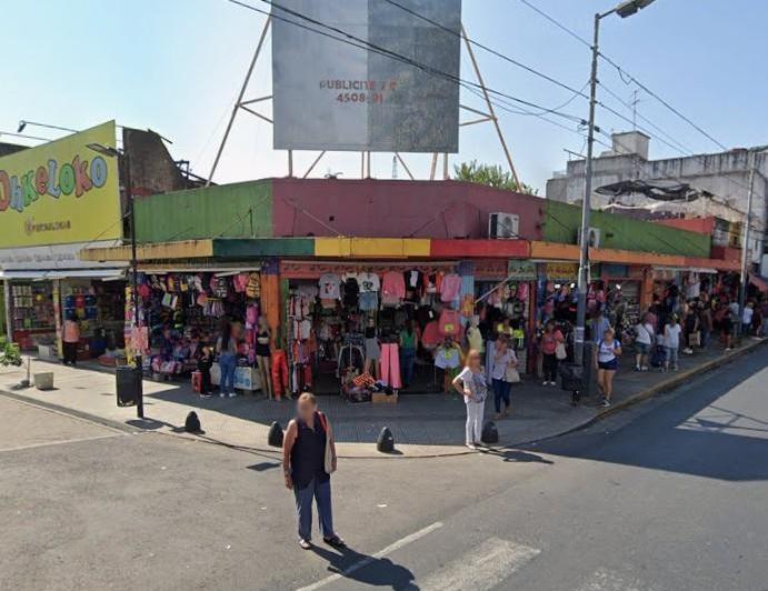 Local comercial · 220m²