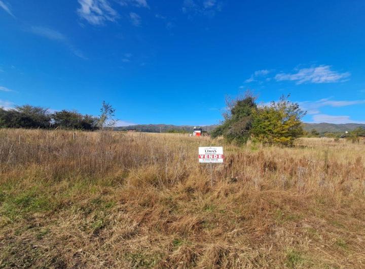 Terreno · 863m²