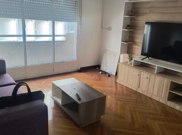 Departamento · 63m² · 3 Ambientes · Departamento en Alquiler - 2 Dorm. 2 Baños - Microcentro