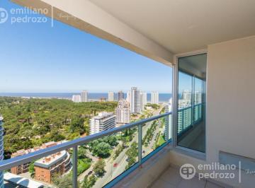 Departamento · 87m² · 1 Ambiente · 1 Cochera · Venta Departamento Tres Dorm. Roosevelt Punta del Este Bajos Gastos Comunes Piso Alto