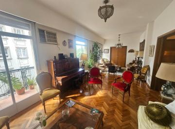Departamento · 170m² · 4 Ambientes · Tres Dorm. de Categoria Vista Abierta a Plaza Rodriguez Peña