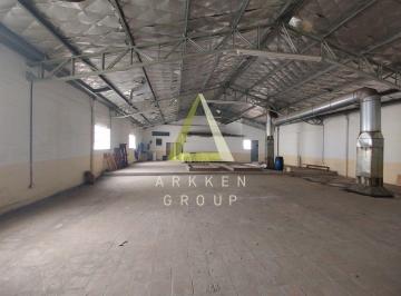 Bodega-Galpón · 886m² · Nave Industrial en Venta en Villa Lynch