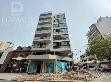 Local comercial · 80m² · Alquiler de Local en Villa del Parque Apto Gastronomía