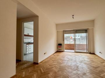 Departamento · 48m² · 2 Ambientes · Barrio Norte - Amplio 2 Amb con Balcón y 2 Baños!