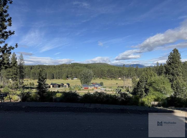 Terreno · 2100m²