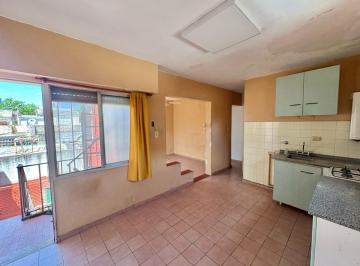 Departamento · 50m² · 4 Ambientes · Departamento en Luis Agote