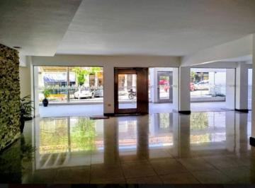 Departamento de 3 ambientes, Rosario · Venta Depto 2 Dorm.2 Baños. Cochera. Pileta y Quincho (Sargento Cabral 500)