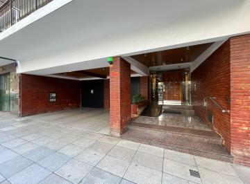 Departamento · 142m² · 4 Ambientes · 1 Cochera · Departamento en Venta con Patio