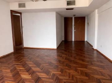 Departamento de 6 ambientes, Córdoba · Alquiler - Av Emilio Olmos 238 - Gran Dpto 3 Dorm con Cochera