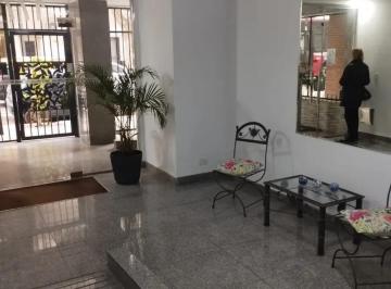 Departamento de 3 ambientes, Flores · Hermoso Departamento de 3 Ambientes con Dependencias, en La Mejor Zona de Flores