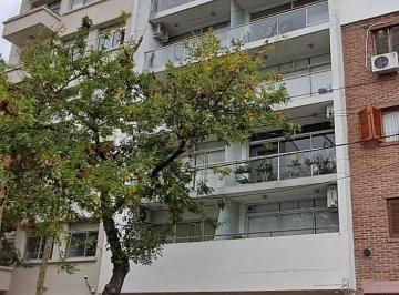 Departamento · 51m² · 2 Ambientes · 1 Cochera · Departamento en Venta – La Plata | Calle 56 Entre 24 y 25