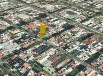 Terreno · 190m² · Lote en Venta en Flores - Corredor Medio