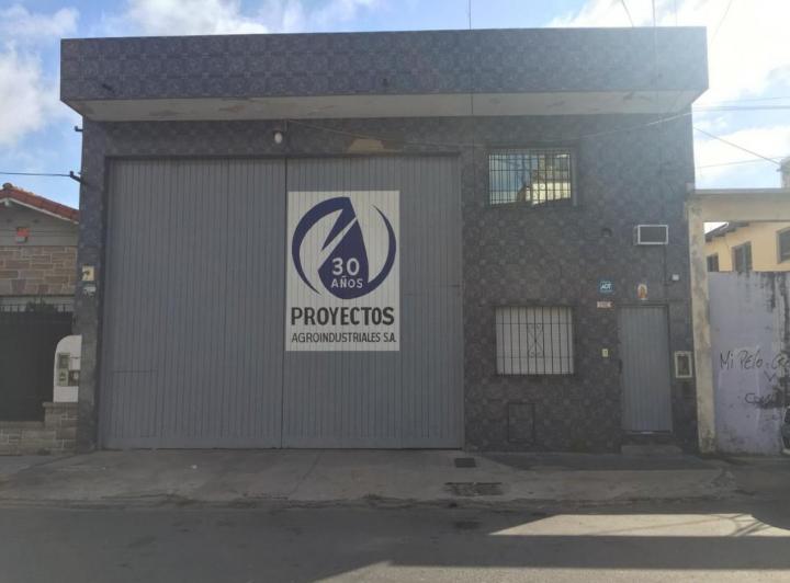 Bodega-Galpón · 621m²