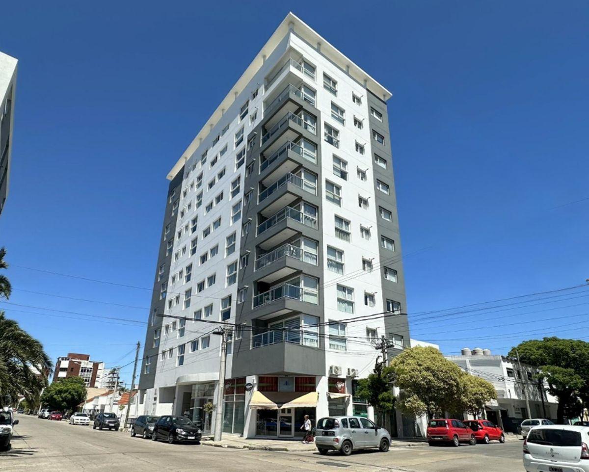 Moderno departamento 3 amb, 63m² en Chauvín con cochera