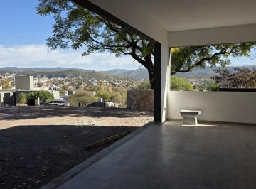Casa · 304m² · 5 Ambientes · 2 Cocheras · Casa en Venta Country La Cuesta a Estrenar 3 Dorm.