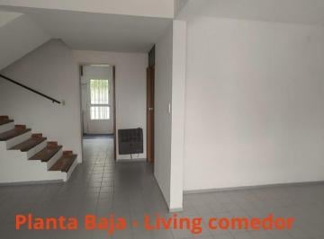 Casa · 126m² · 3 Ambientes · 1 Cochera · Vendo Casa 3 Dorm Bº San Martin