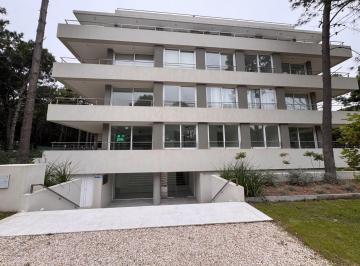 Departamento · 52m² · 2 Ambientes · 1 Cochera · Departamento a La Venta 2ambientes. La Frontera