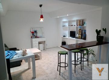 PH · 75m² · 2 Ambientes · PH en Venta - 1 Dormitorio 1 Baño - Palermo