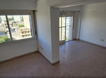 Departamento · 81m² · 3 Ambientes · Departamento en Venta - 2 Dorm. 2 Baños - 81 m² - La Plata