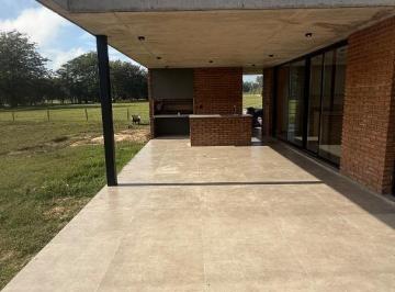 Casa · 213m² · 5 Ambientes · 4 Cocheras · Casa 4 Dorms a Estrenar en Comarcas de Luján Santa Ines