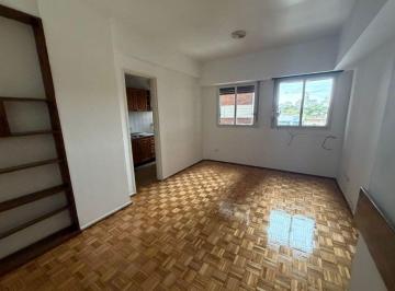 Departamento de 2 ambientes, Palermo · Muy Bien Depto de 2 Ambientes con Vigilancia 24hs. Todo Luz y Sol