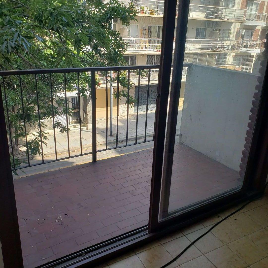 MONROE 5700. Entre Ceretti y Aizpurua