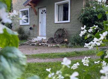 Casa de 2 ambientes, San Carlos de Bariloche · Cabaña en Bosque de Pinar de Festa
