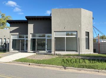 Local comercial · 90m² · Local en Alquiler Permanente en Parada Robles Centro.