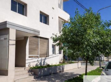 Departamento de 4 ambientes, Maipú · Departamento en Alquiler C/ Cochera en Maipú