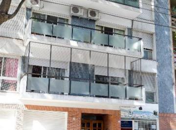 Departamento · 44m² · 3 Ambientes · Departamento de 3 Ambientes con Cocina Separada en Alquiler en Villa Urquiza