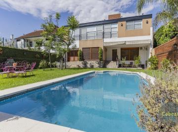 Casa · 450m² · 7 Ambientes · 4 Cocheras · Casa en Venta Quilmes Centro