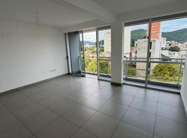 Oficina comercial · 1m² · 3 Ambientes