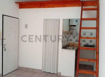 Departamento · 23m² · 1 Ambiente · Monoambiente con Entrepiso en Venta Muy Luminoso San Cristobal