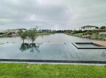 Casa · 432m² · 8 Ambientes · 4 Cocheras · Casa en Venta en Nordelta - Barrio Virazón Al Lago