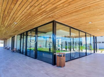 Terreno · 380m² · Lote en Venta en El Olivar Pilar