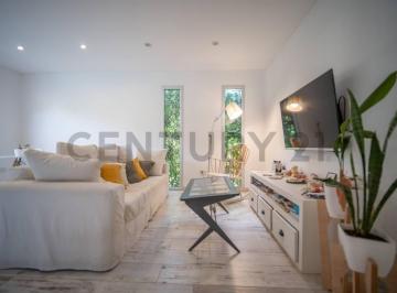 Casa · 127m² · 2 Dormitorios · Casa en Venta, Villa Elisa