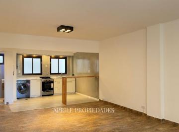 Departamento · 76m² · 3 Ambientes · Departamento 3 Amb. Reciclado en Zona Centro