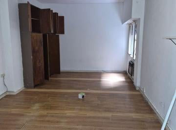 Departamento de 1 ambiente, Balvanera · Monoambiente Apto Profesional, con Baño Completo y Cocina Incorporada.