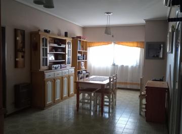 Departamento de 3 ambientes, Lomas de Zamora · Dueño Vende - Oportunidad Real - 3 Ambientes con Cochera en Temperley Oeste Centro