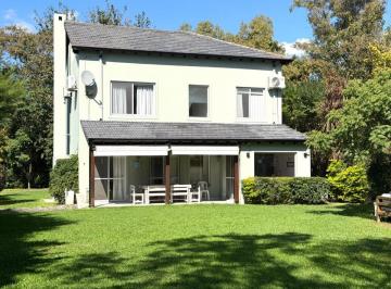 Casa de 4 ambientes, Pilar · Casa en Alquiler en El Molino con Muebles