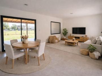 Casa · 194m² · 5 Ambientes · 4 Cocheras · Oportunidad Casa en Venta Luminosa 3 Dorm Escritorio Barrio Canton