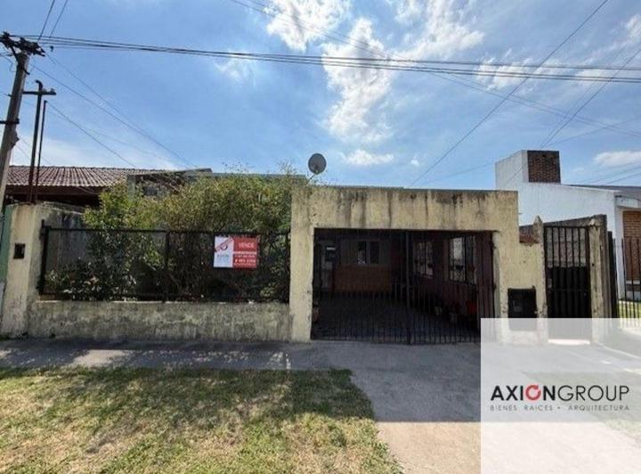 Casa · 141m² · 5 Ambientes · 1 Cochera