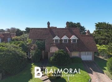 BML-BML-1302_2 · Casa de 5 Ambientes en Venta, Norte Playa, Pinamar.