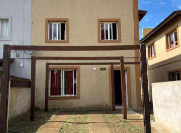 Casa de 4 ambientes, San Bernardo · PH Super Comodo - Venta - San Bernardo