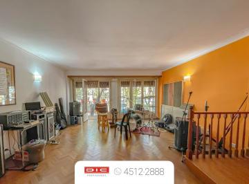 Casa · 320m² · 8 Ambientes · Casa 3 Dorm. Alquiler - Mart. - Vias/libert.