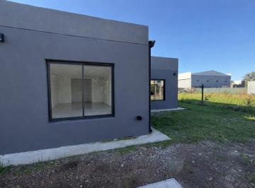 Casa · 65m² · 3 Ambientes · Oportunidad Casa en Venta Tierra de Sueños 2, Dos Dorm.
