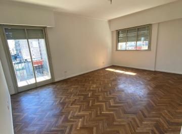 Departamento de 4 ambientes, Constitución · Venta 4 Amb.87 m. C/dependencia y Baño de Servicio